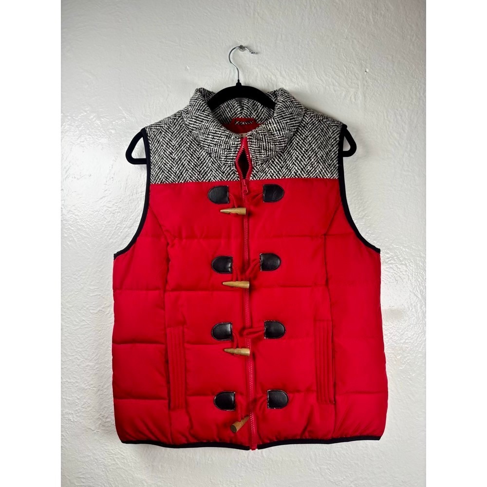 RuffHewn Red Puffer Vest Tweed Toggle Zip Preppy Gorpcore‎ Layering Outdoor